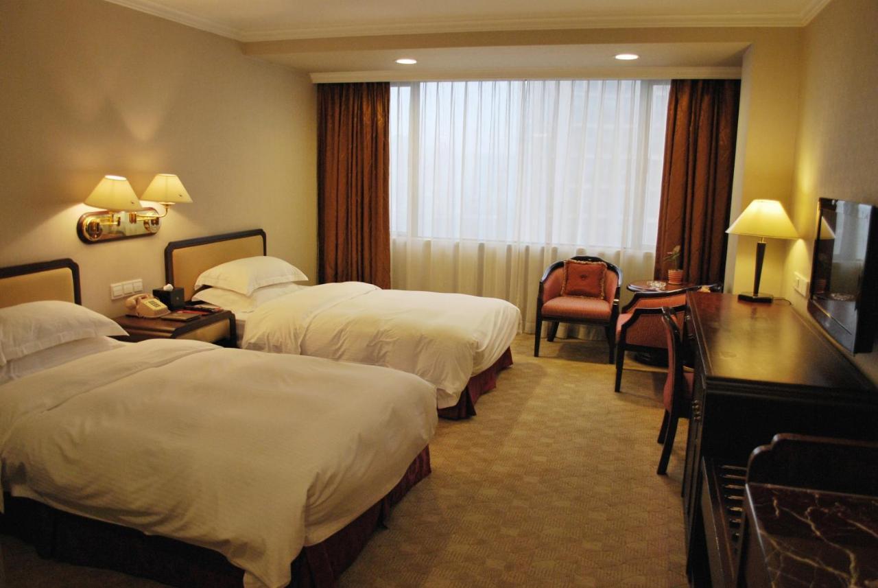 Zhongshan International Hotel Екстериор снимка