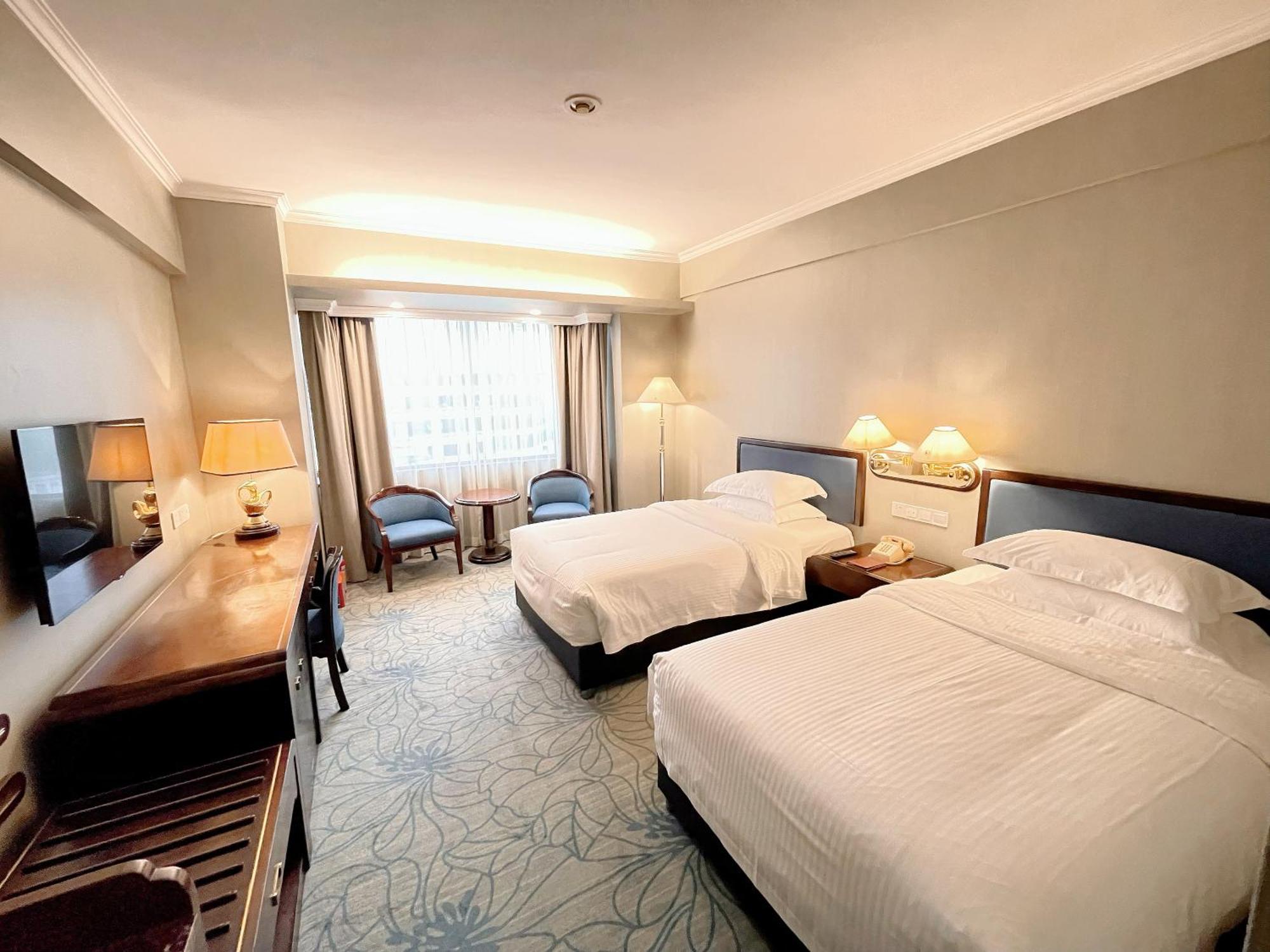 Zhongshan International Hotel Екстериор снимка